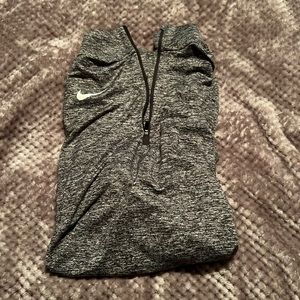 medium dri-fit nike half zip